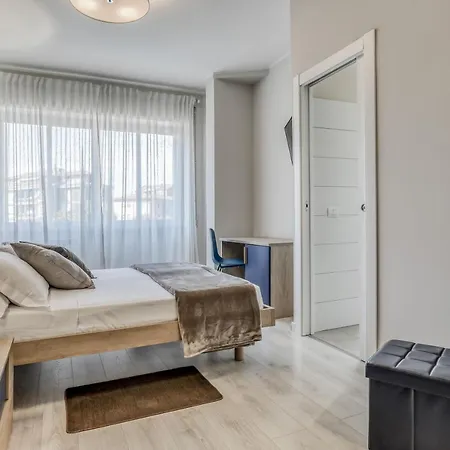 Asso Centro Guest house *