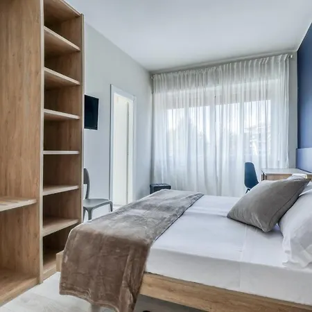 Asso Centro Casa de hóspedes 3*